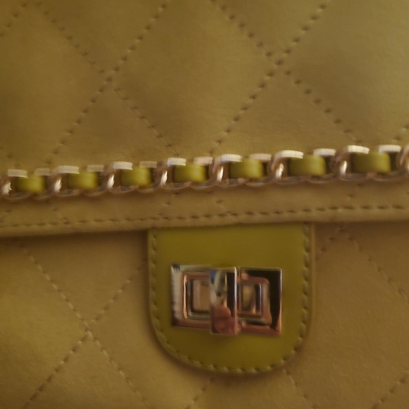 A gorgeous  faux suede satchel type crosdbody bag - Picture 3 of 12